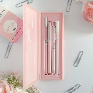 4 beautiful pastel pink color gel pen with case included.